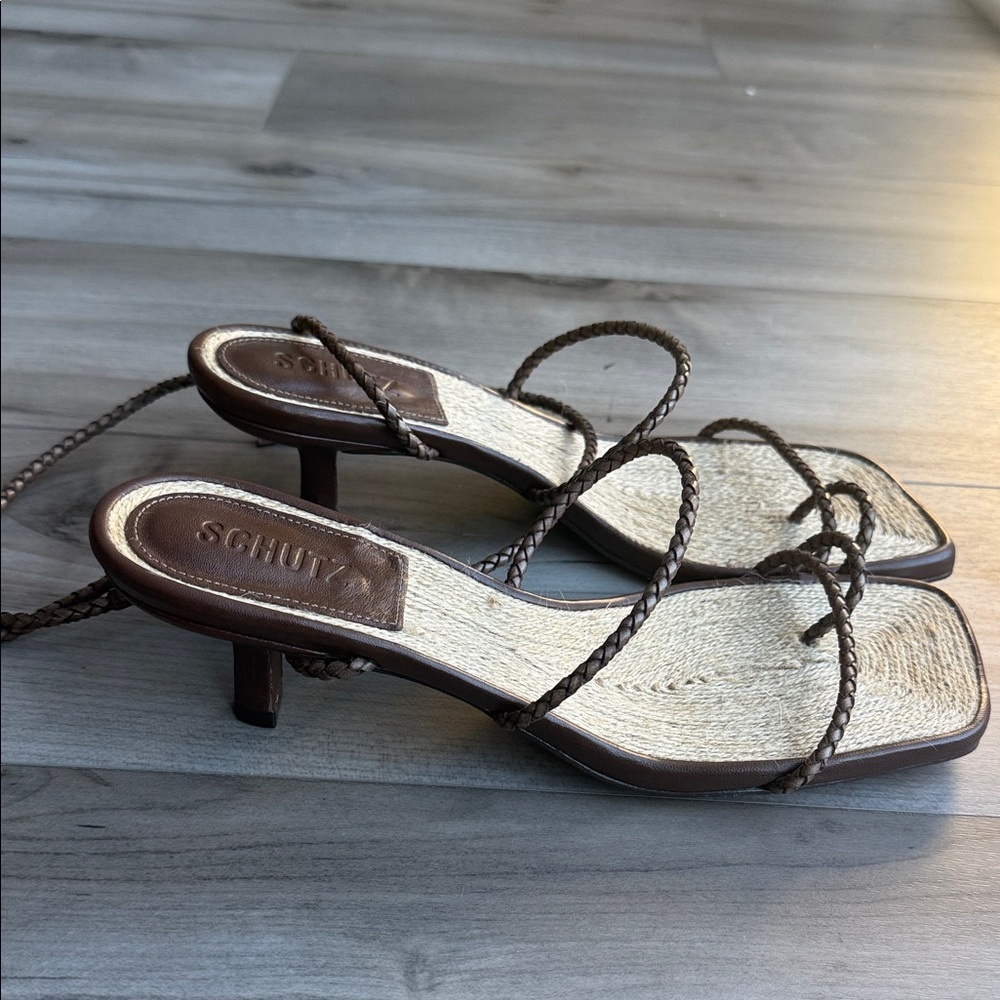 Schutz kitten heels size 10